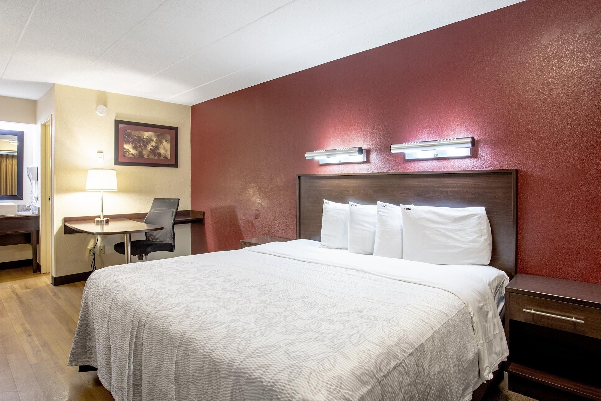 Red Roof Inn Plus+ Washington Dc Rockville Exterior photo