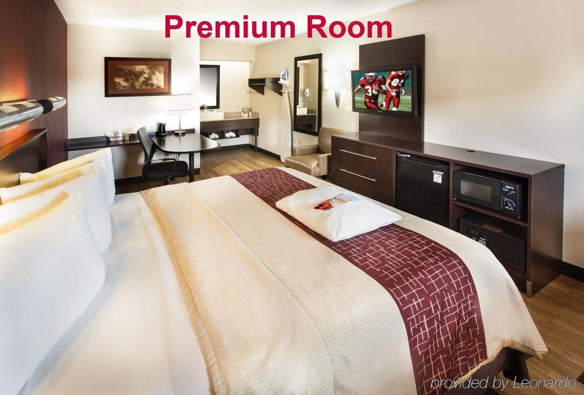 Red Roof Inn Plus+ Washington Dc Rockville Exterior photo